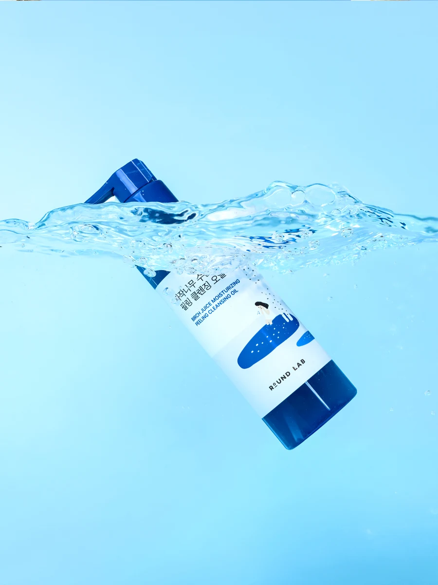 Гидрофильное масло с берёзовым соком и кислотами Round Lab Birch Juice Moisturizing Peeling Cleansing Oil — изображение 4