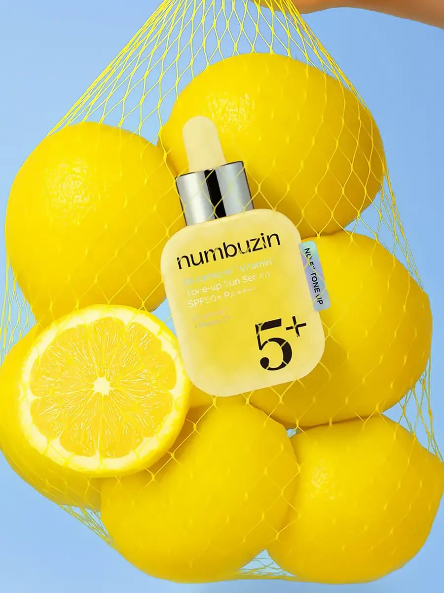 Солнцезащитная тонирующая сыворотка Numbuzin No.5+ Glutathione Vitamin Tone-up Sun Serum SPF50+ PA++++ 30 ml — изображение 2